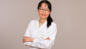 Senior physician Dr. Drolaiz Liu; photo credit: KUK
