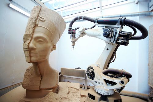 Nefertiti by Fouad Samy Ismael/Studio TransArts, Production: Angewandte Robotics Lab, 2020 © the Applied/Philipp Hornung