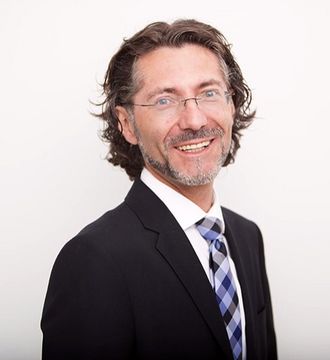 Portraitfoto von Rechtsanwalt Dr. Markus L. Nußbaumer