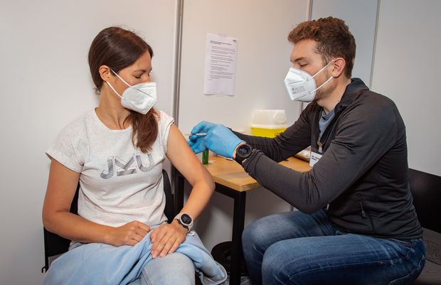 Impfung an der JKU Impfstraße