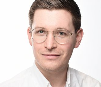 portrait photo showing Benedikt Leichtmann