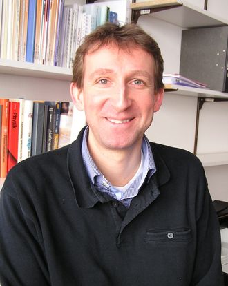 Dr. Christoph Cobet