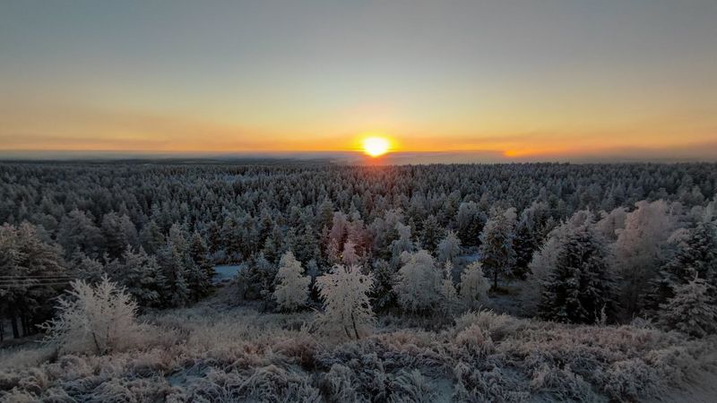 Sonnenuntergang bei -28°C (Lappland, Schweden)