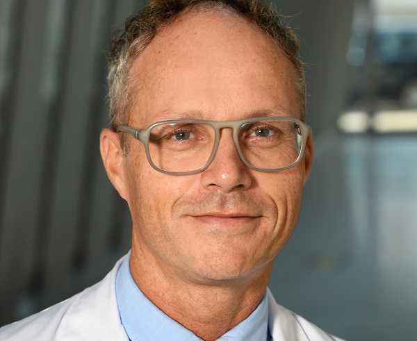 Onkologe Professor Schmitt
