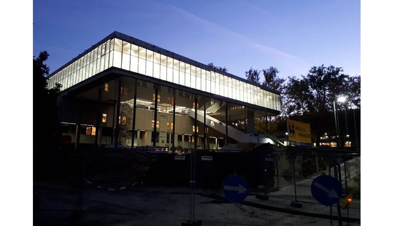 Zum ersten Mal innen hell beleuchtet - das künftige JKU Learning Center