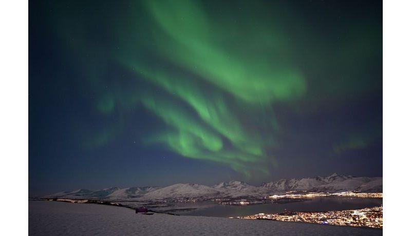 2022: "Northern Lights" (Tromsø, Norway), 1st prize category "City, country, river"