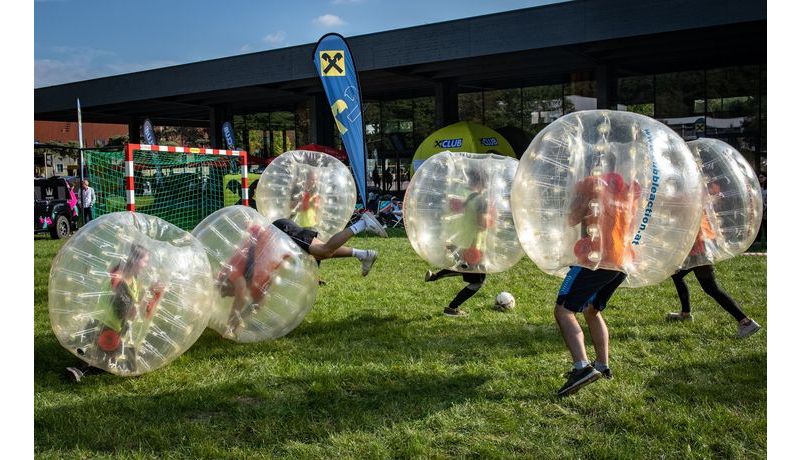 Bubble Ball Tournament