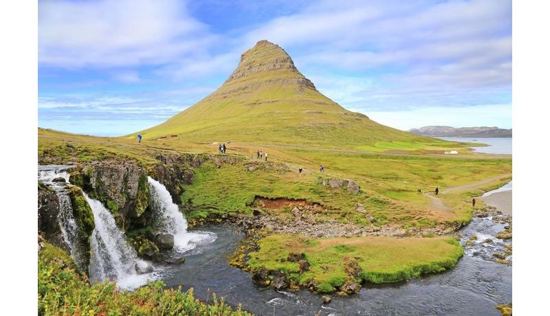 "Beautiful Iceland" (Kirkjufellsfoss, Island)