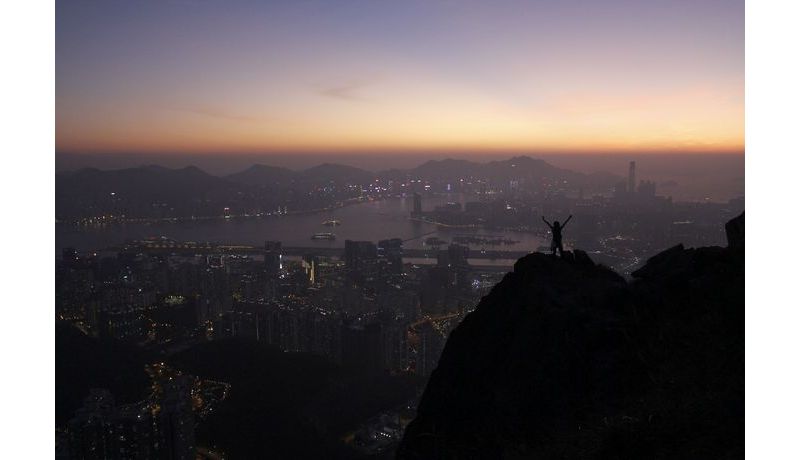 "Suicide Cliff" (Hong Kong, China)

