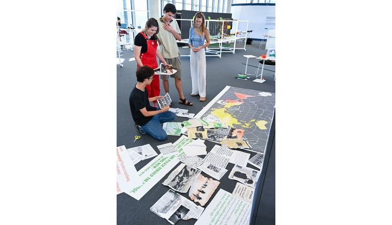 Impressions from the 2022 Festival University; Photo credit: JKU
