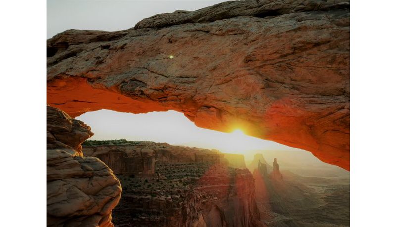"Watching the Sunset at Mesa Arch" (Utah, USA)