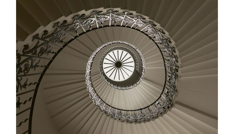 "Tulip Stairs" (London, England), 1st Prize Work Abroad Photo Contest
