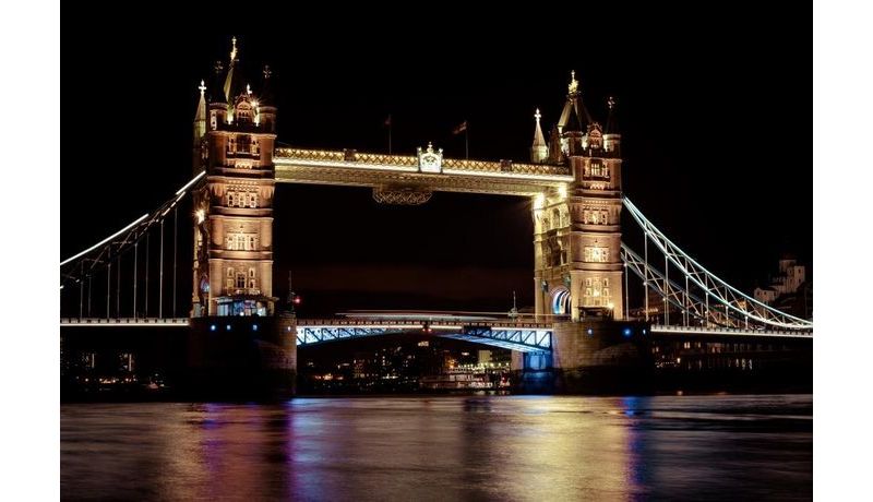 "The Tower Bridge" (London, England)
