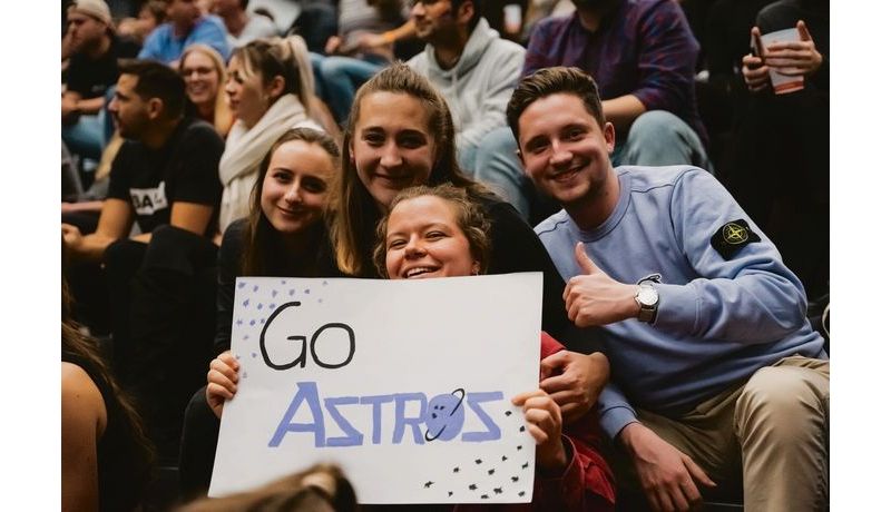 Impressions from the first JKU Astros home game; photo credit Lukas Zottl
